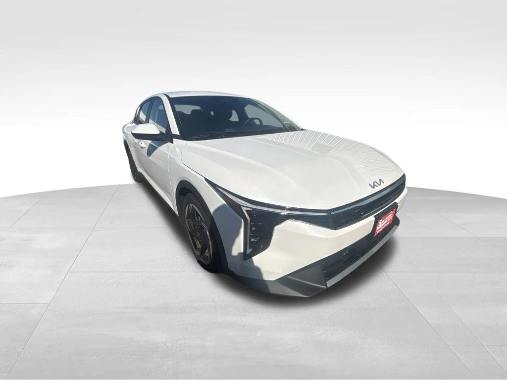 Used 2025 White Kia EX image 7