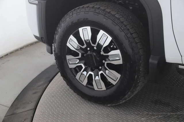 Used 2026 White GMC Denali image 13