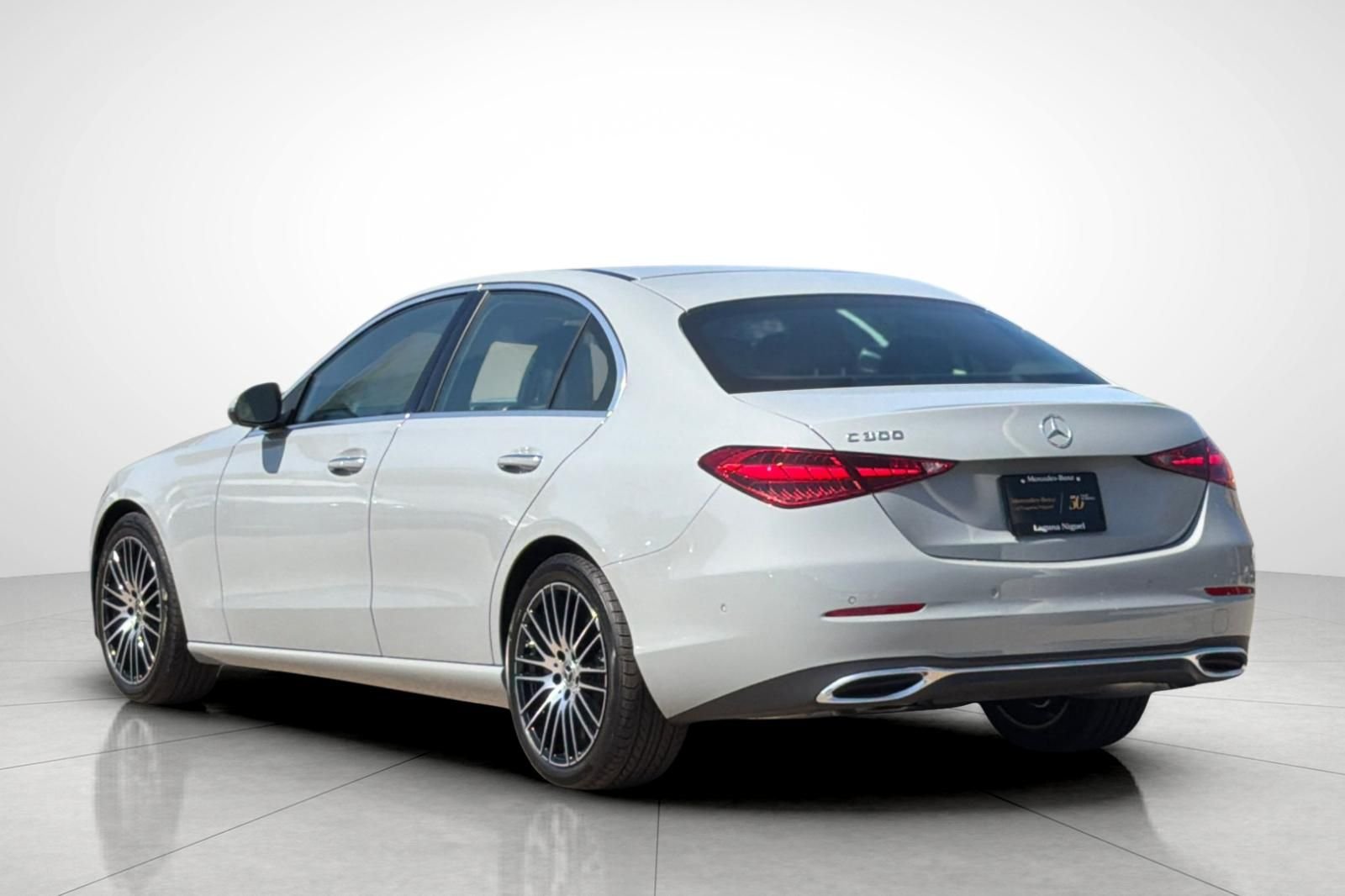 New 2026 MANUFAKTUR Alpine Grey Mercedes-Benz C 300 image 13