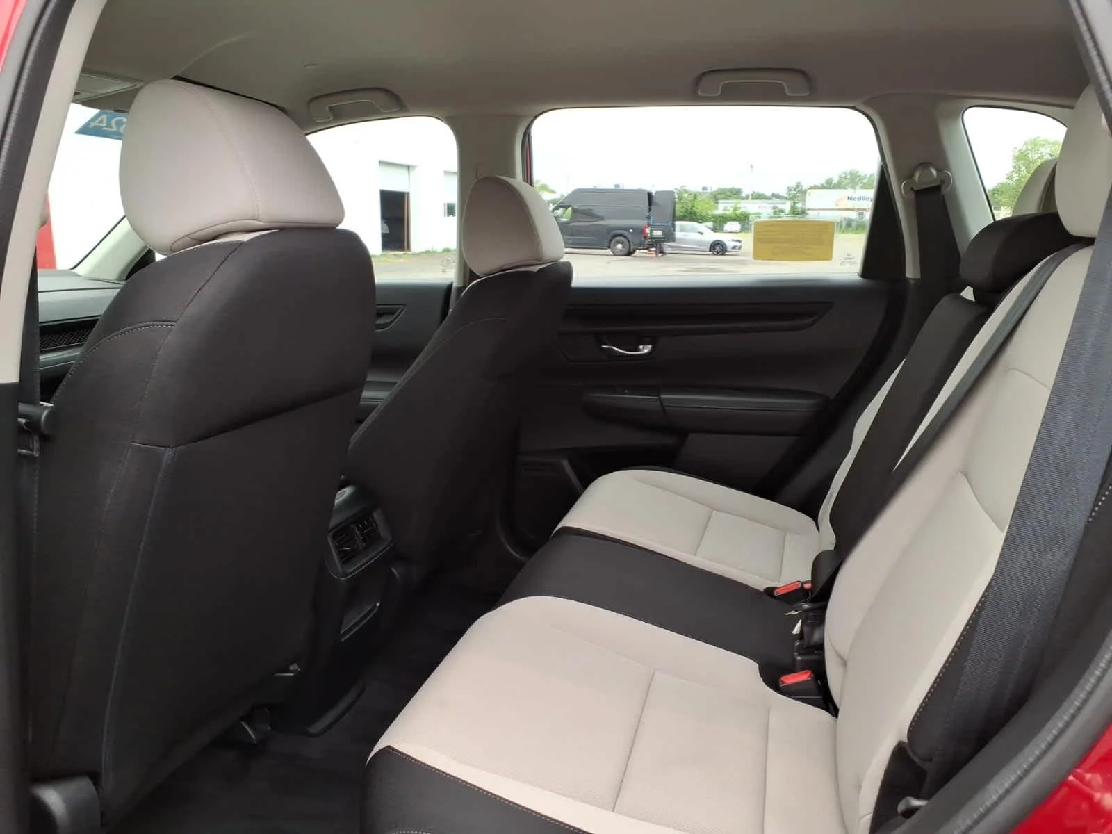 2024 Honda CR-V LX - Photo 12