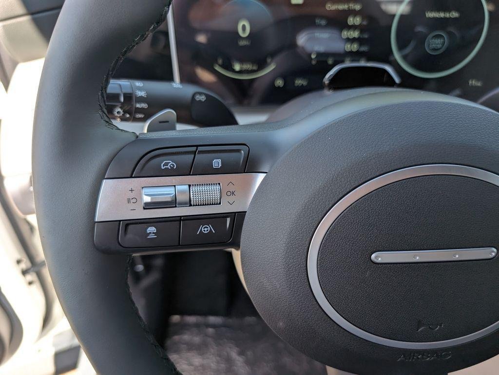 2025 Hyundai Tucson Limited - Photo 13