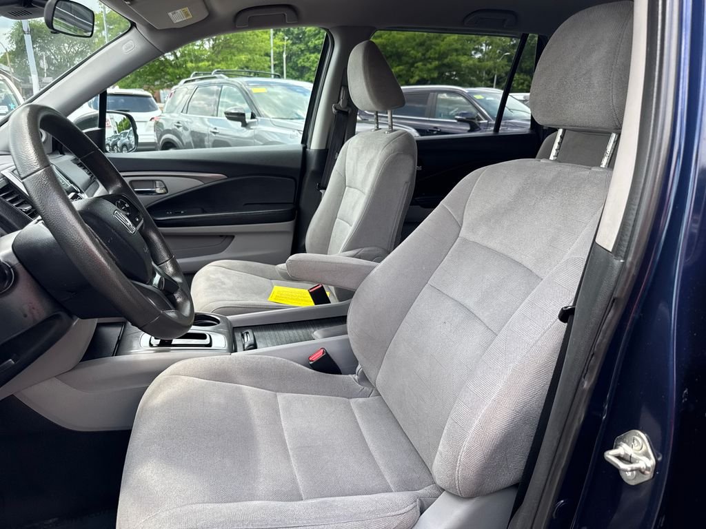 Used 2019 Blue Honda LX image 16
