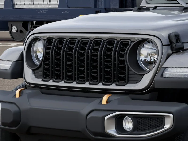 New 2026 Granite Crystal Metallic Clearcoat Jeep 85th Anniversary Edition image 13