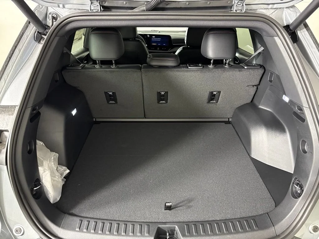 2027 Chevrolet Equinox RS - Photo 42