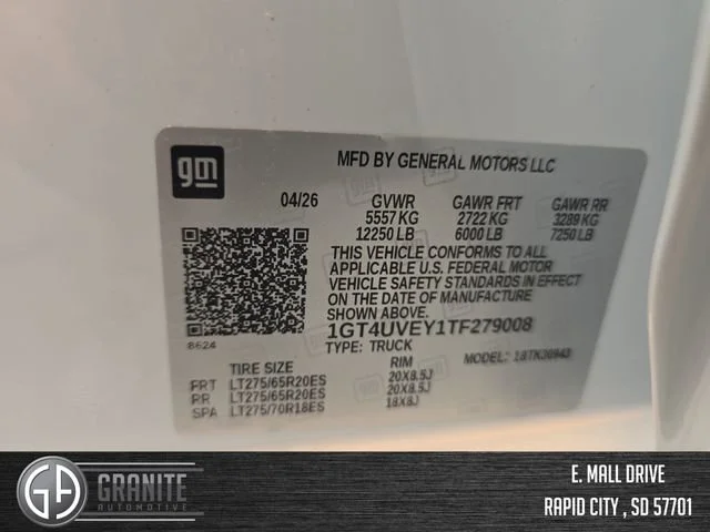 New 2026 Summit White GMC AT4 image 31