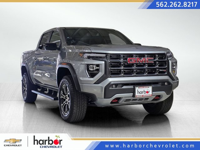 2025 GMC Canyon AT4