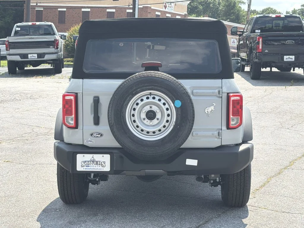 New 2026 White Ford Base image 6