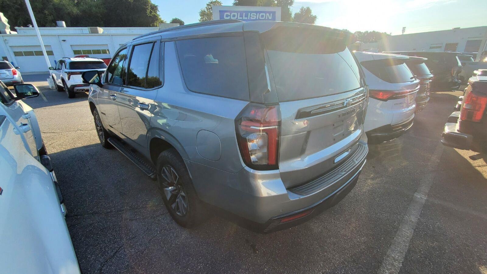 Used 2023 STERLING GRAY METALLIC Chevrolet Z71 image 9