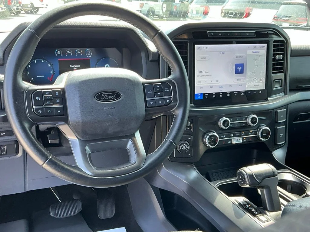 Used 2024 Blue Ford XLT image 31