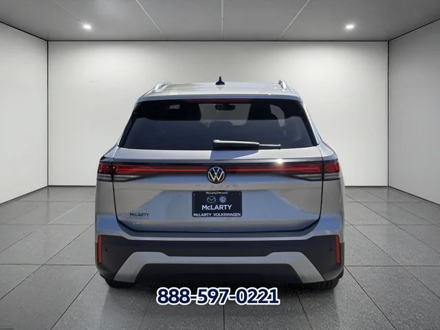 New 2026 Pyrite Silver Metallic Volkswagen 2.0T SE image 4