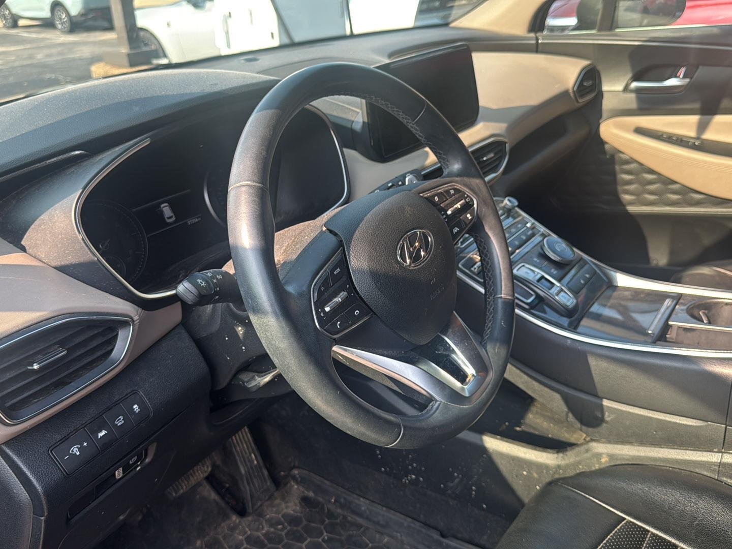 Used 2023 Twilight Black Hyundai SEL image 9