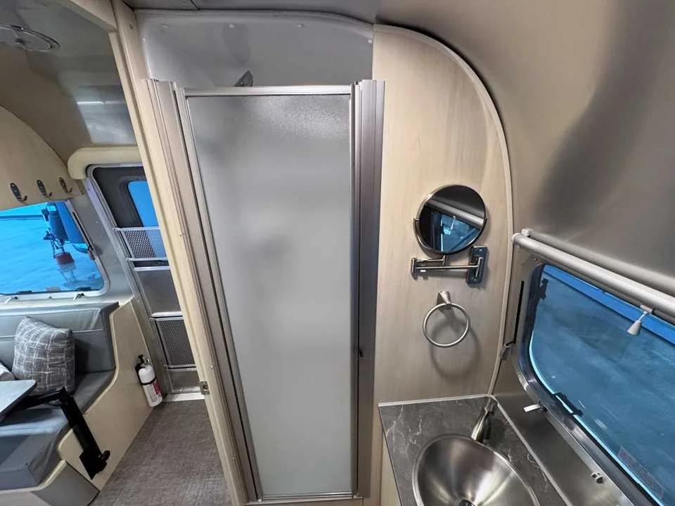 New 2026 SILVER AIRSTREAM  image 34