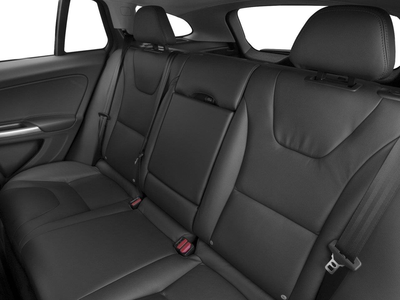 Used 2017 Onyx Black Metallic Volvo T5 Premier image 8