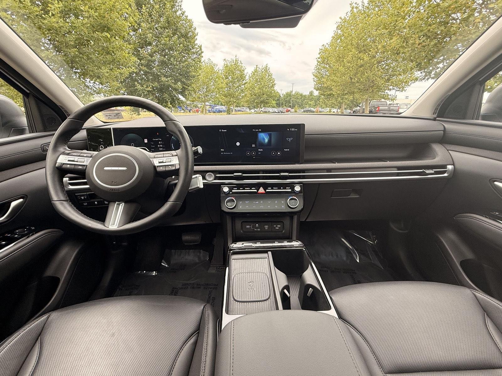 2025 Hyundai Tucson Limited - Photo 23