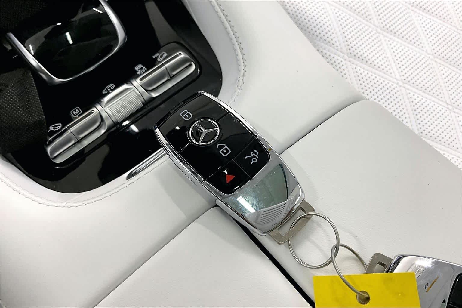 Certified Used 2026 Selenite Grey Metallic Mercedes-Benz Maybach GLS 600 image 15