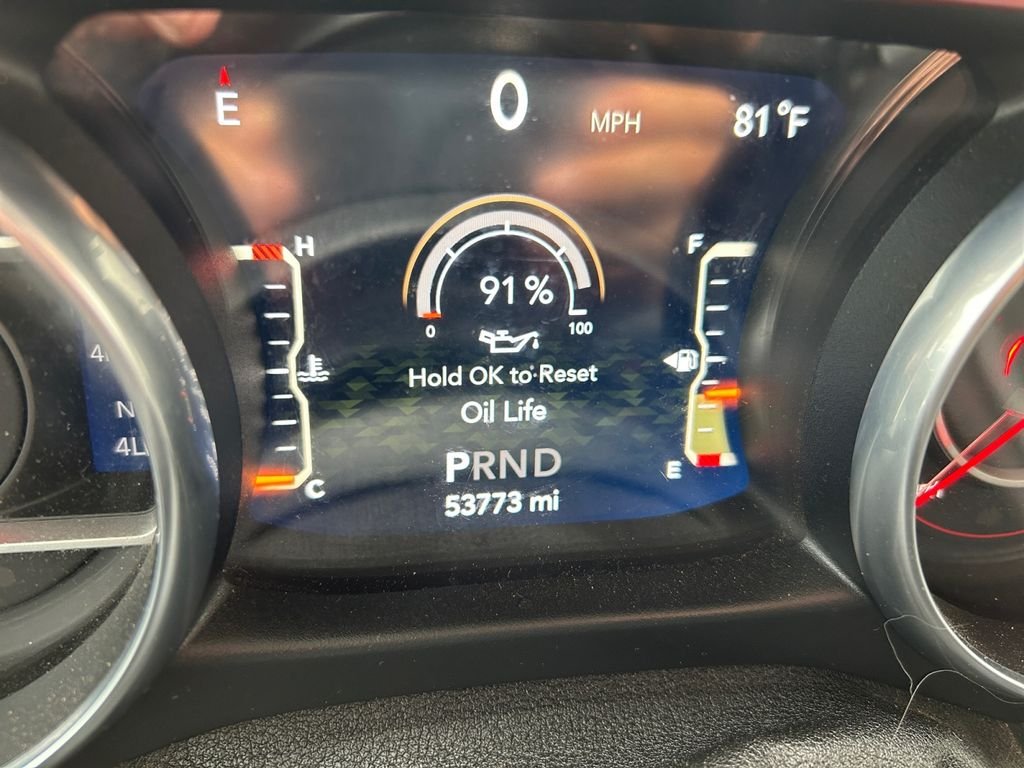 Used 2018 White Jeep Unlimited Rubicon image 10