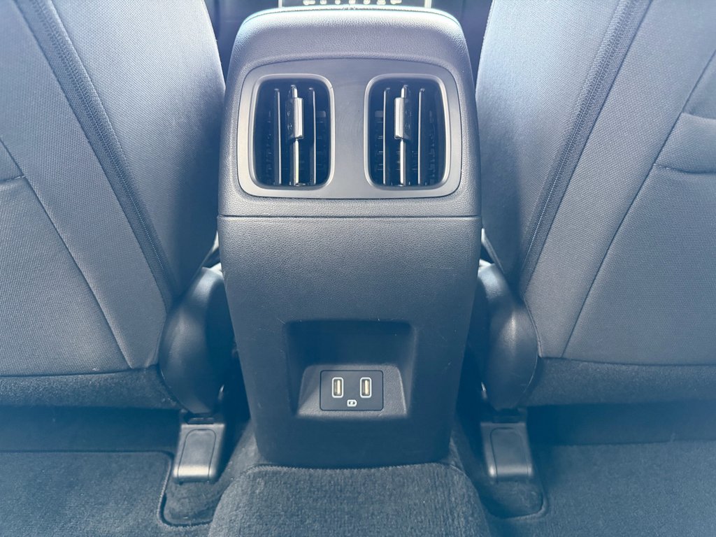 Used 2024 Hampton Gray Hyundai SEL image 30