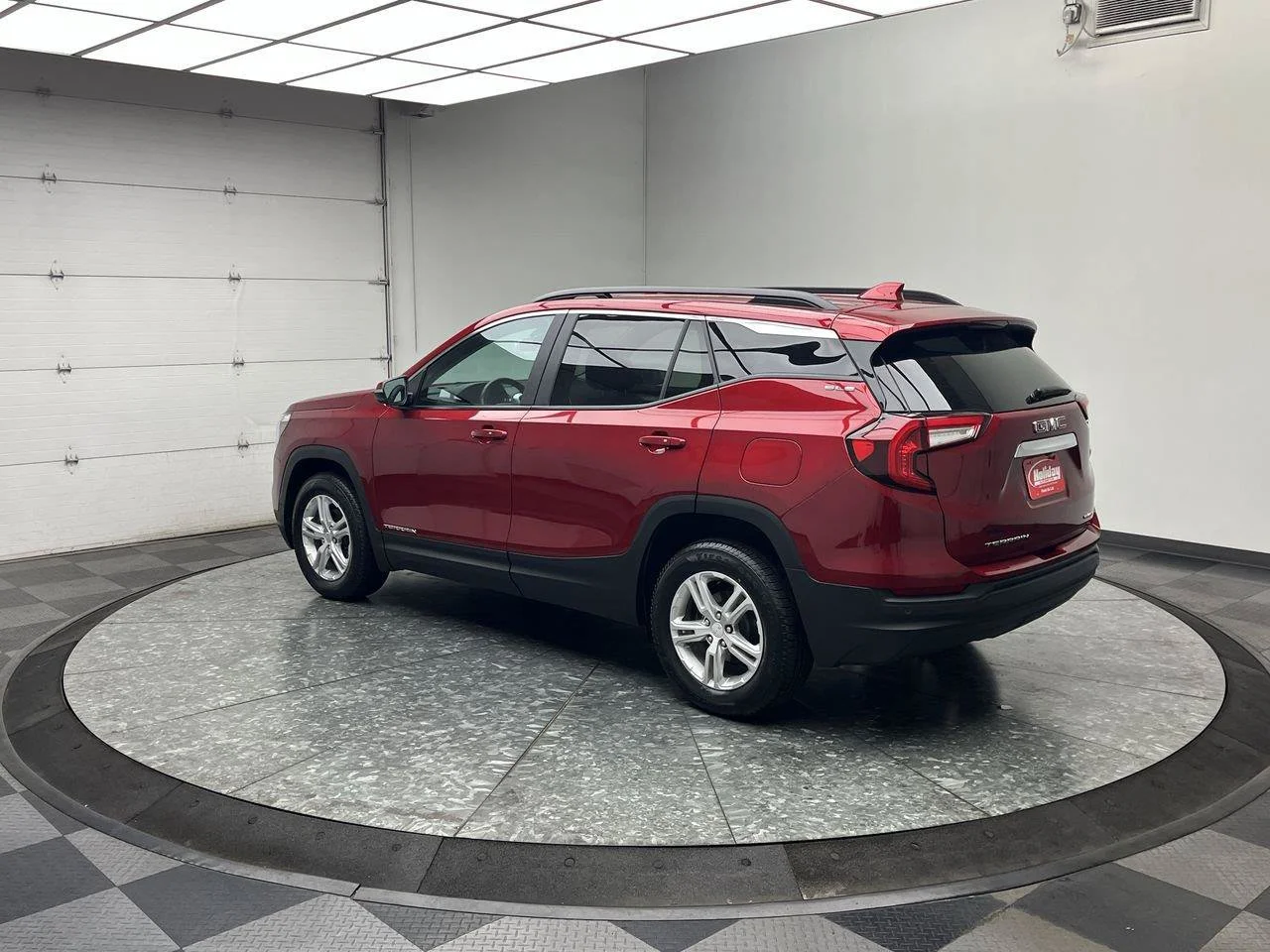 2023 GMC Terrain SLE - Photo 31