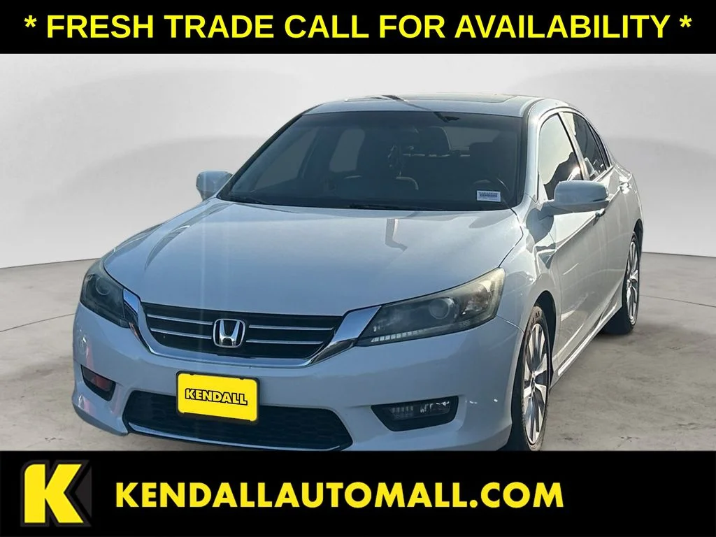 Used 2014 White Honda EX image 1