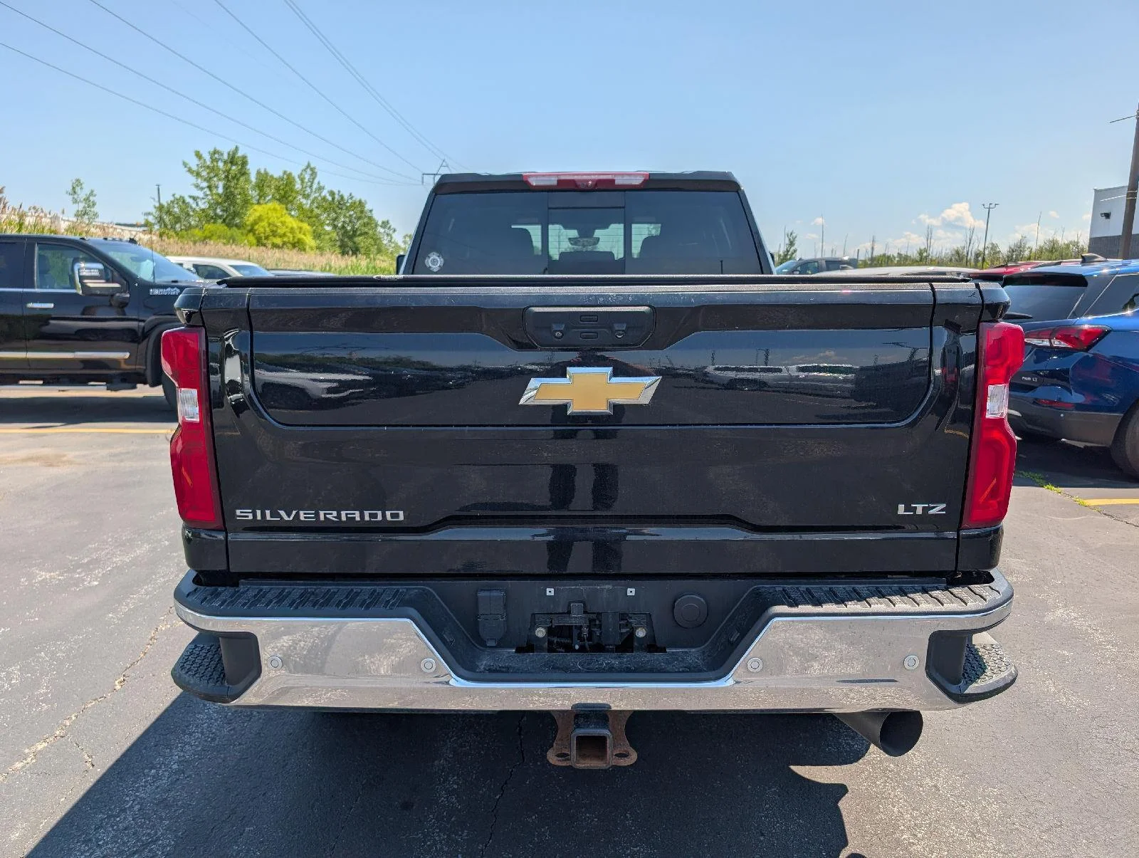 Used 2022 Mosaic Black Metallic Chevrolet LTZ image 7