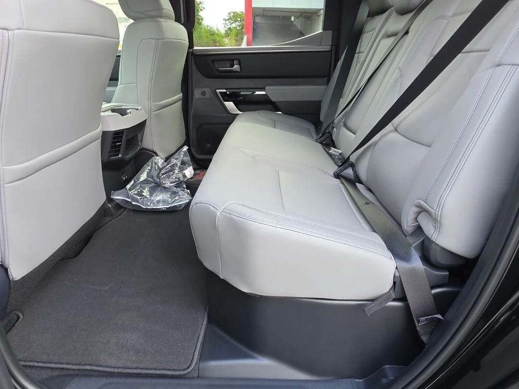 2026 Toyota Tundra Limited - Photo 21
