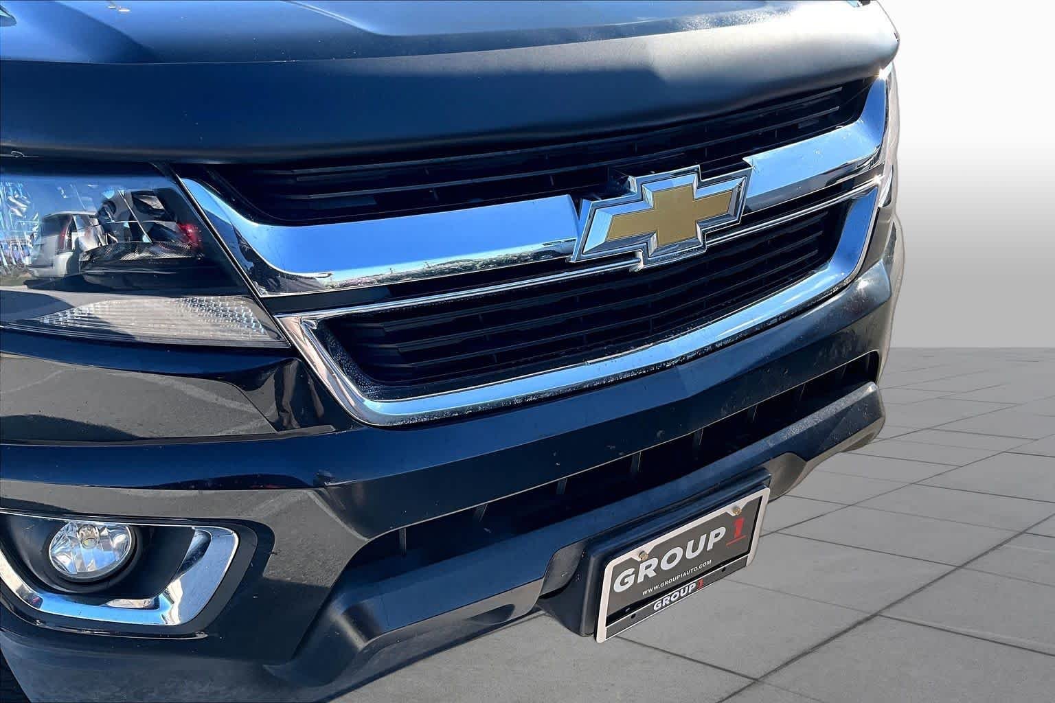 Used 2016 Black Chevrolet 2WD LT image 30
