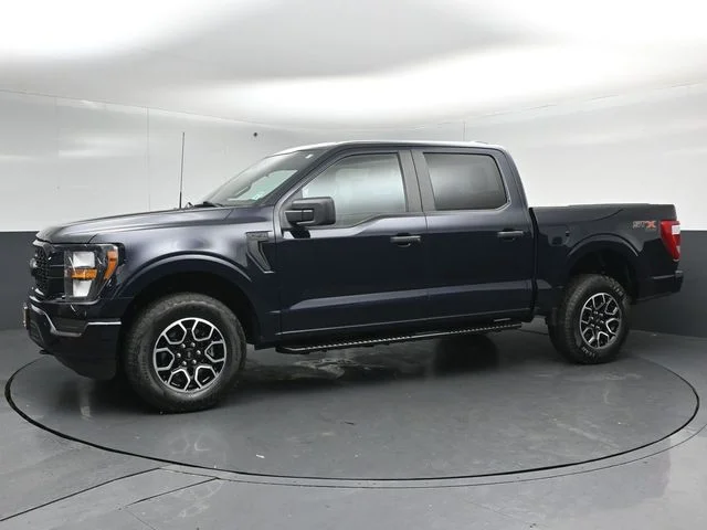 Certified Used 2023 Antimatter Blue Metallic Ford XL image 4