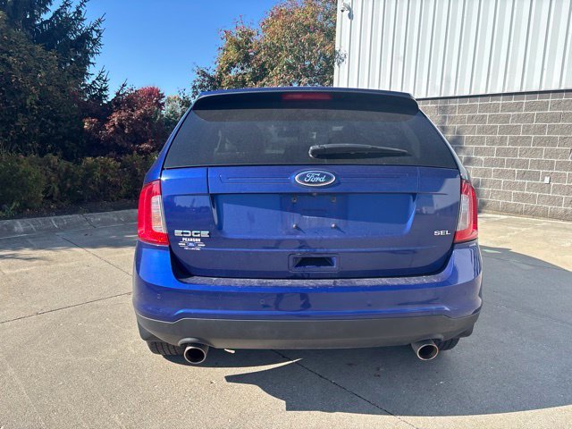 Used 2014 Blue Ford SEL image 7