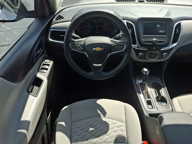 Used 2018 Silver Chevrolet LT image 11