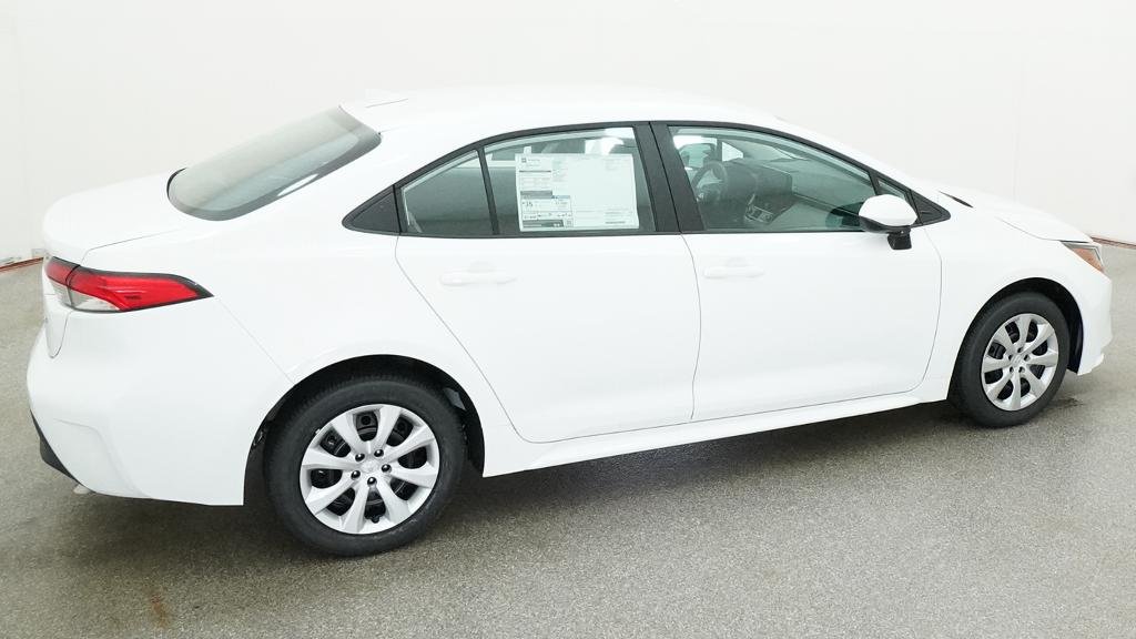 New 2026 Ice Cap Toyota LE image 44