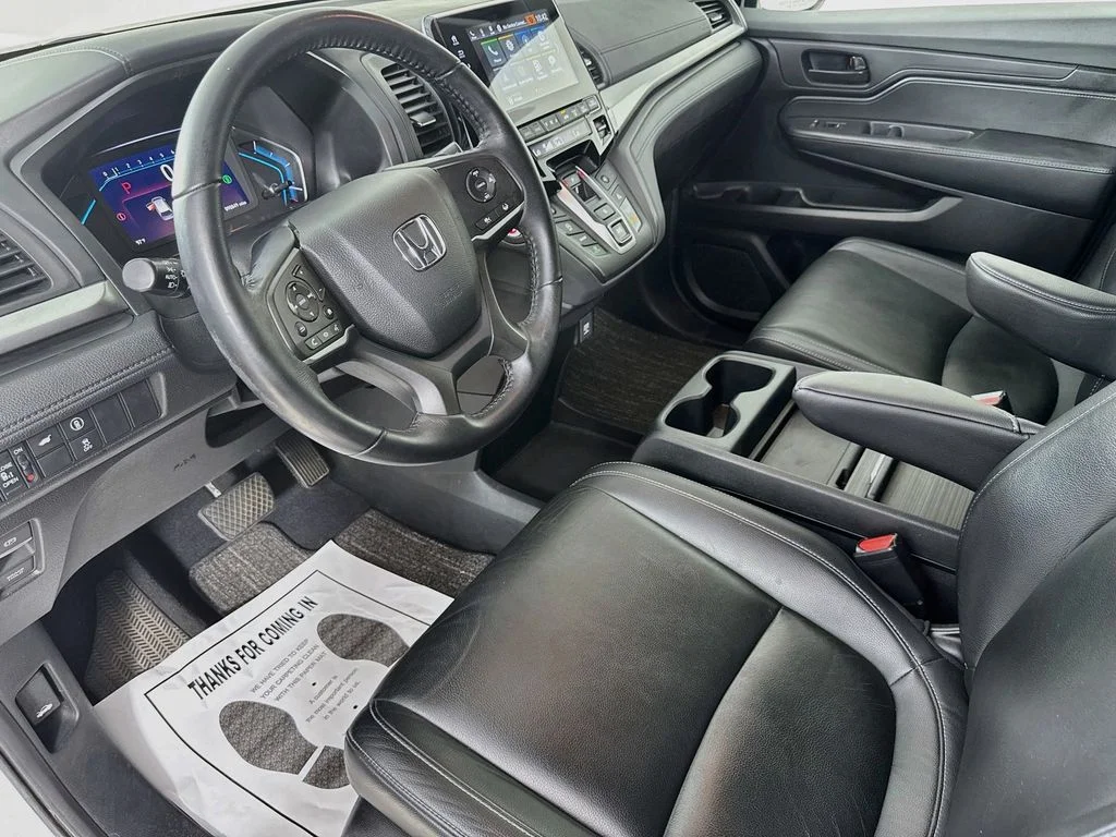 Certified Used 2021 White Honda EX-L image 11