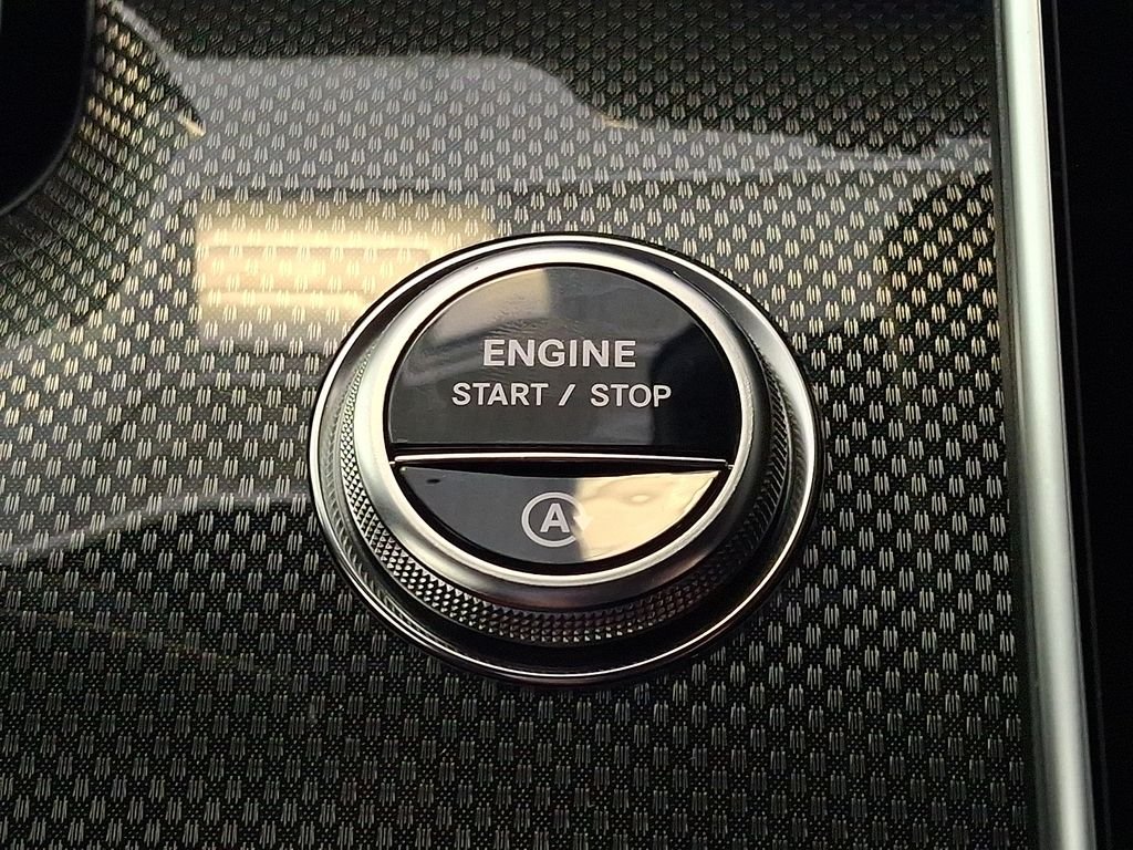 New 2026 Polar White Mercedes-Benz CLE 450 image 22