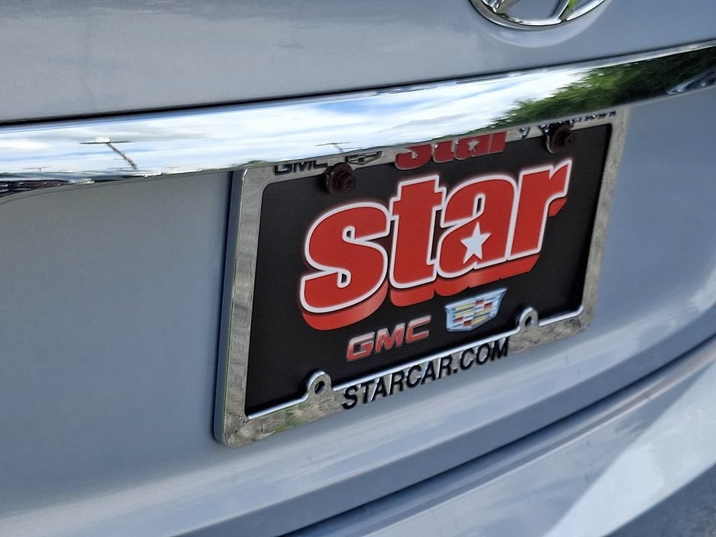 Used 2013 Blue Hyundai GLS image 30