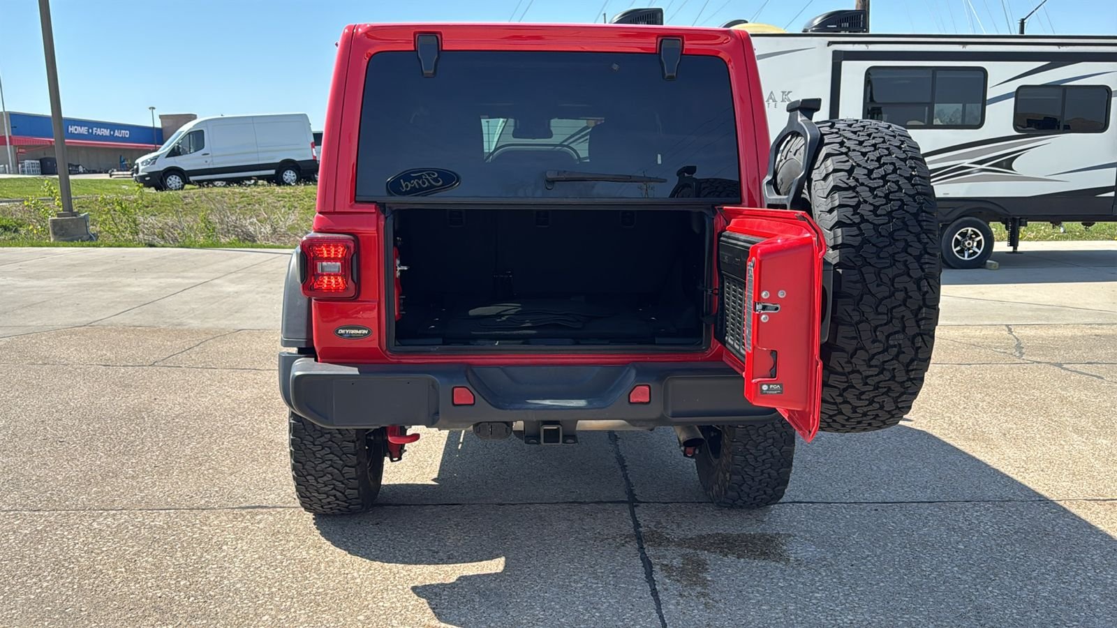 Certified Used 2025 Red Jeep Rubicon image 12