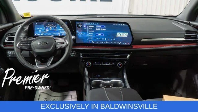 Used 2025 Red Chevrolet Z71 image 13