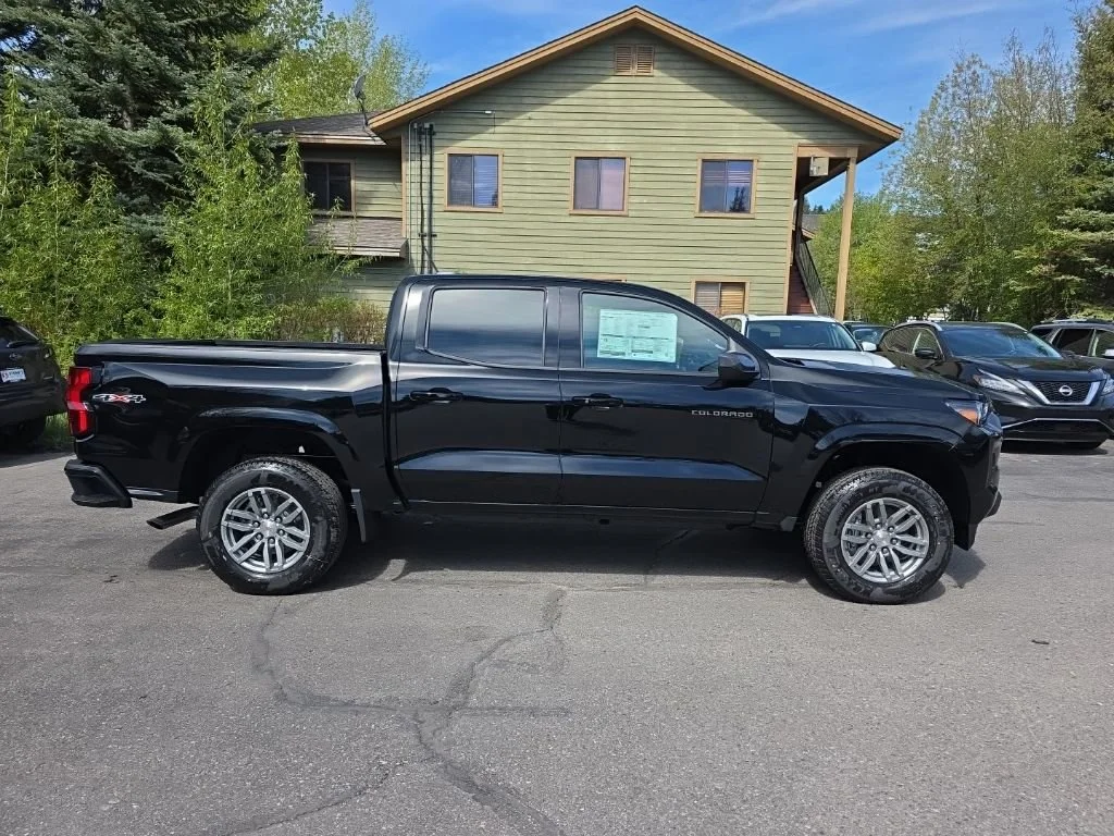 New 2026 Black Chevrolet LT image 4