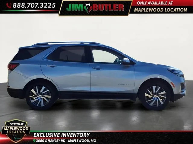 Used 2022 Silver Ice Metallic Chevrolet Premier image 4