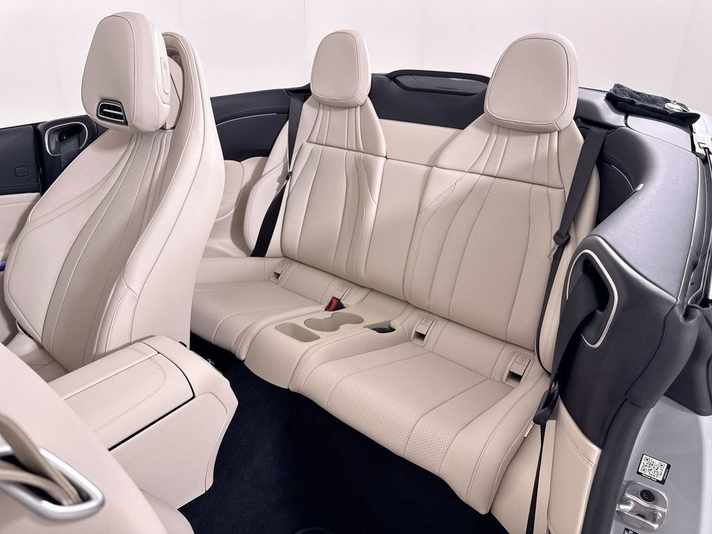 Used 2026  Mercedes-Benz CLE 300 4MATIC® image 23