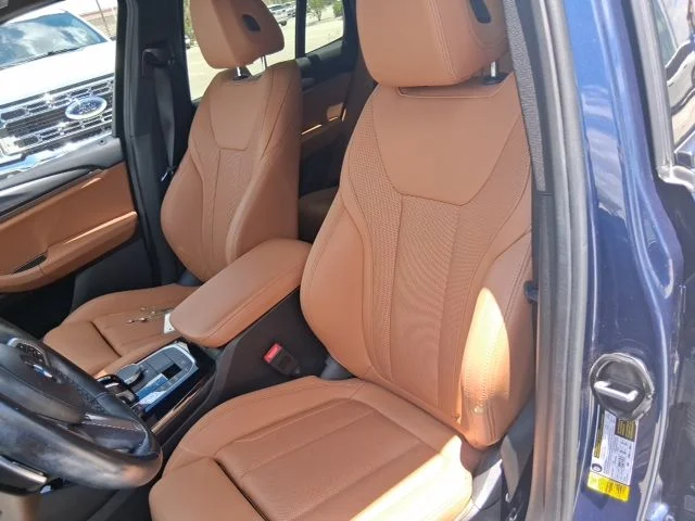 Used 2024 Blue BMW sDrive30i image 15