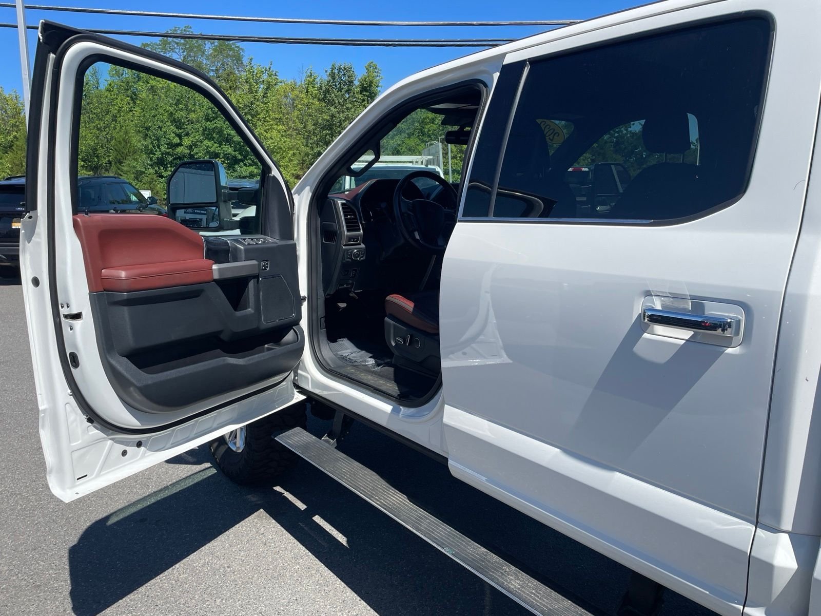 Used 2022 White Ford Platinum image 20