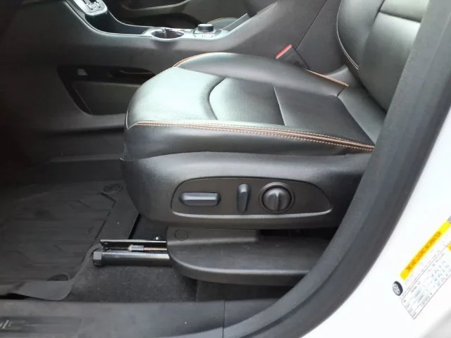 2023 GMC Terrain AT4 - Photo 15