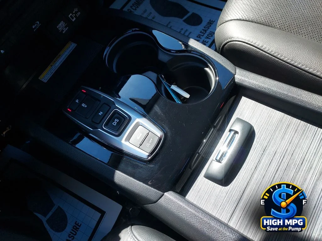 Used 2022 Gray Honda Elite image 14