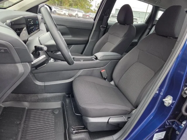 New 2027 Deep Blue Pearl Nissan S image 9