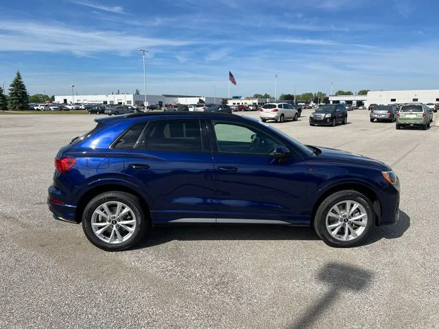 Used 2021 Blue Audi Premium image 4