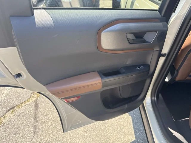 Used 2025 Beige Ford Outer Banks image 15