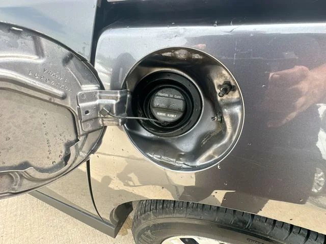 Used 2016 Gray Honda EX-L image 41