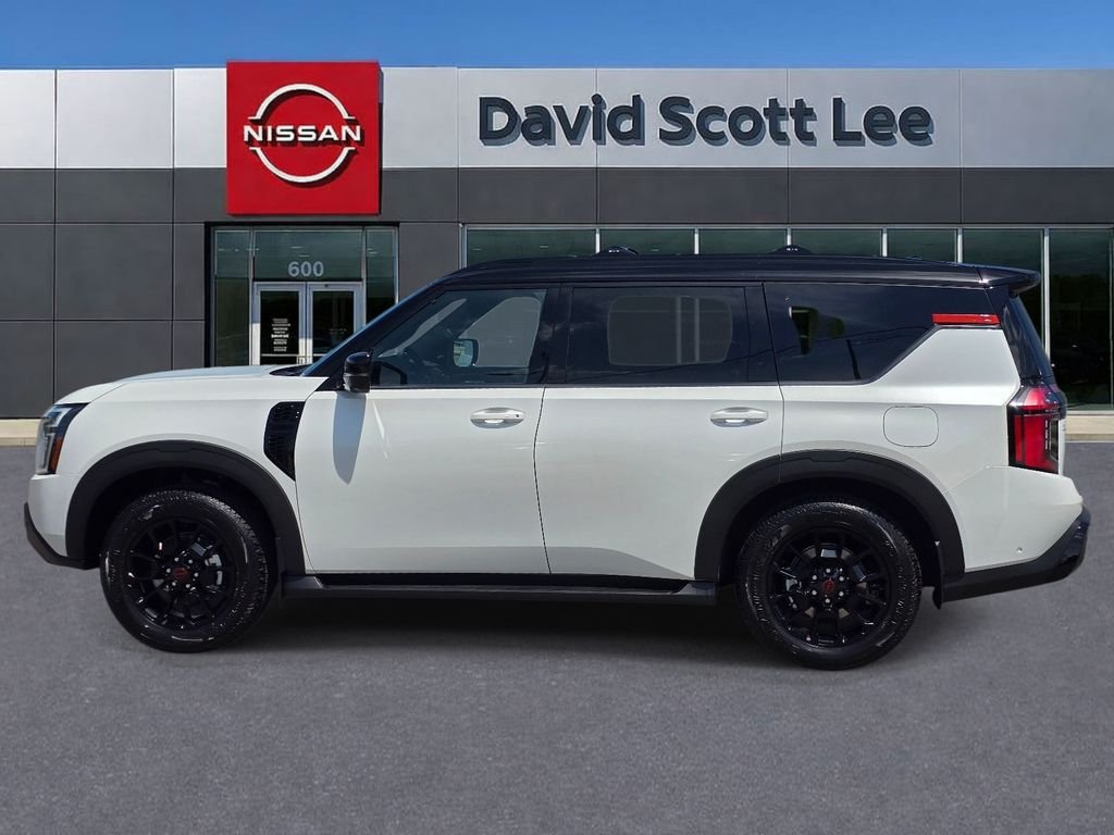 New 2026 Aspen White TriCoat / Super Black Two-tone Nissan PRO-4X® image 10