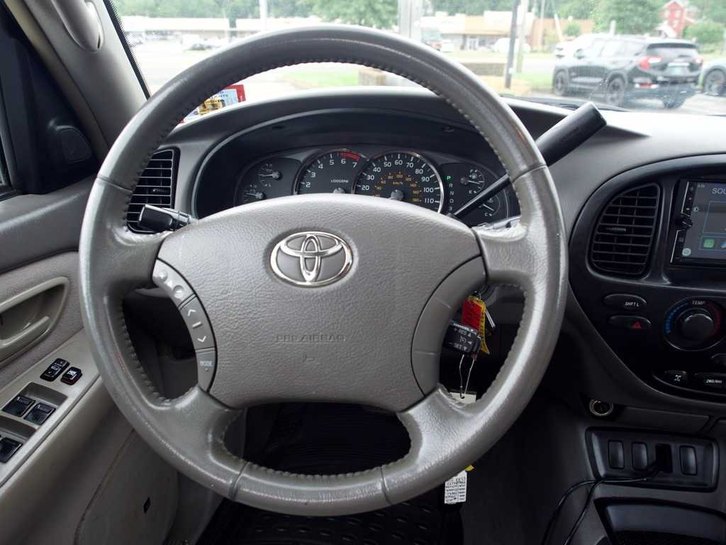 Used 2007  Toyota SR5 image 22