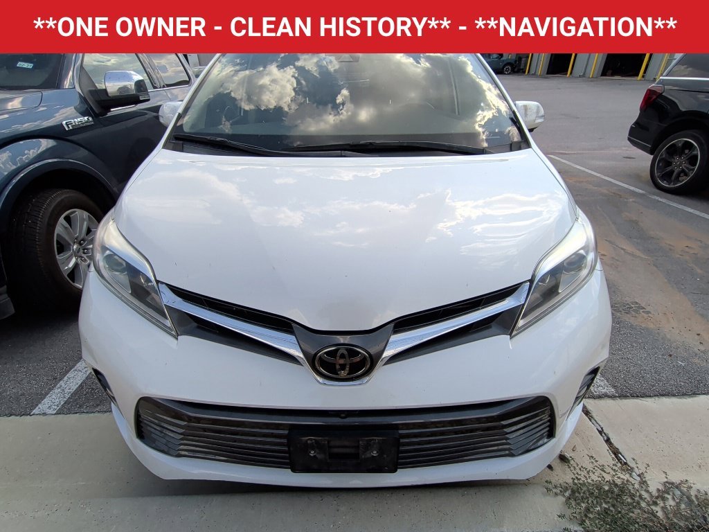 Used 2020 Blizzard Pearl Toyota Limited Premium image 2