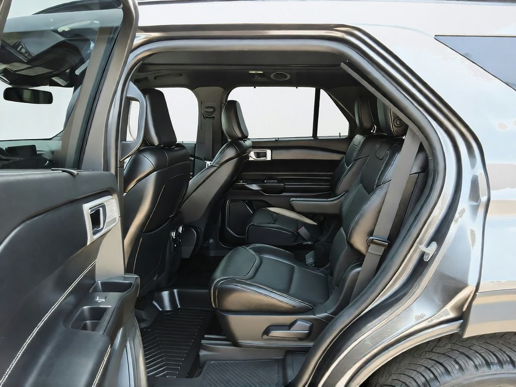 Used 2020 Gray Ford ST image 32
